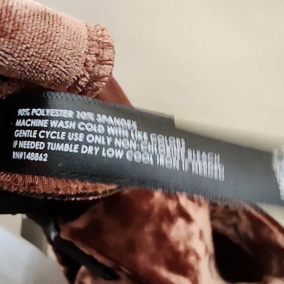 4X 26W Torrid Brown Flare Legging Pant Pockets Crushed Velvet Full Length pull - Picture 7 of 7